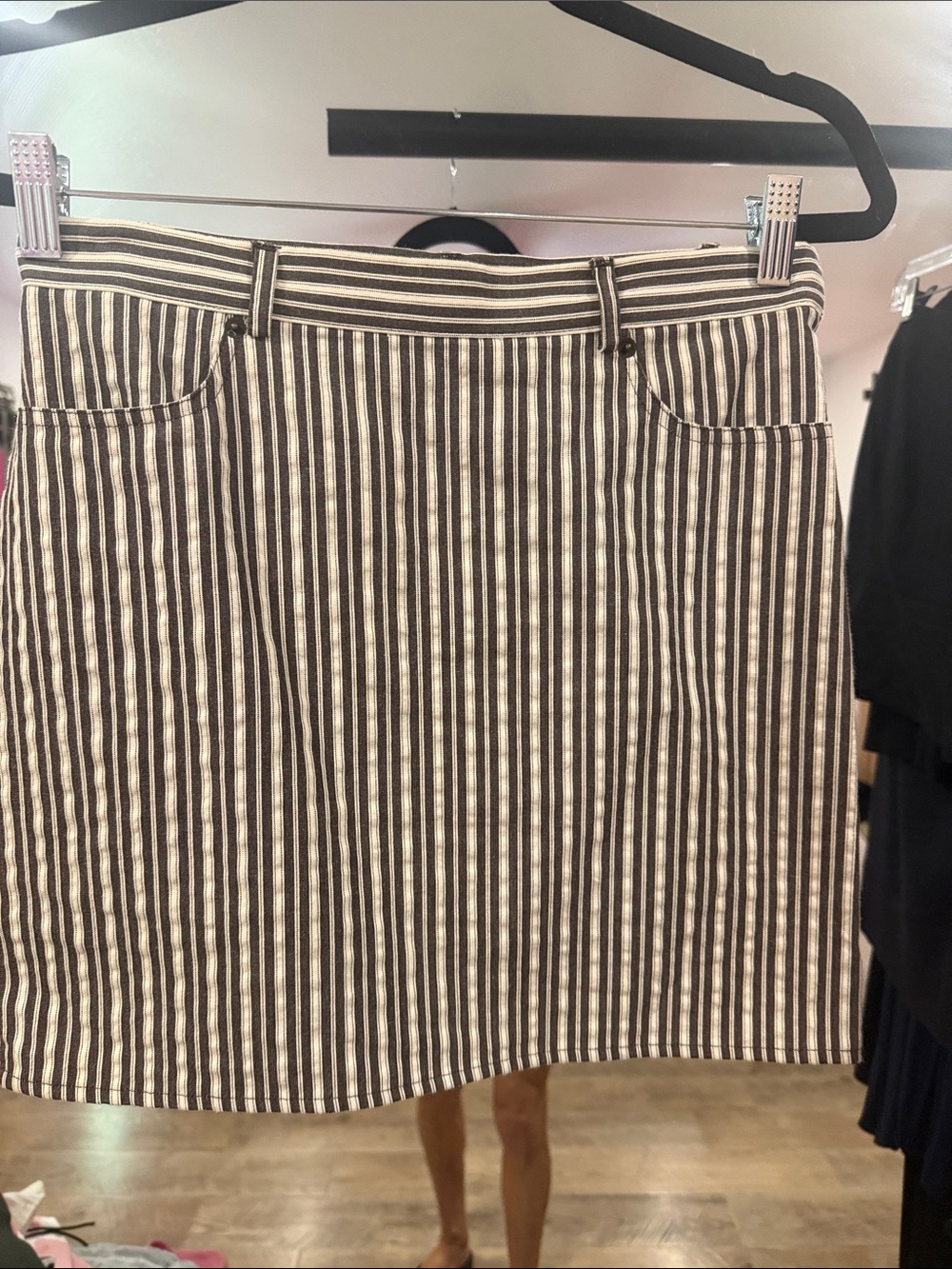 Michael Kors Vertical Stripe Mini Skirt in Brown and Cream vintage Y2K
